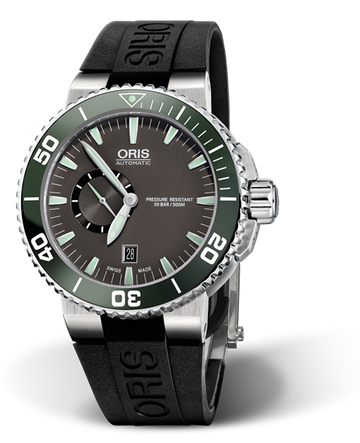 Aquis Small Second, Date