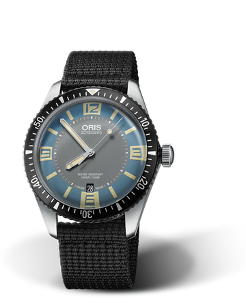Divers Sixty-Five