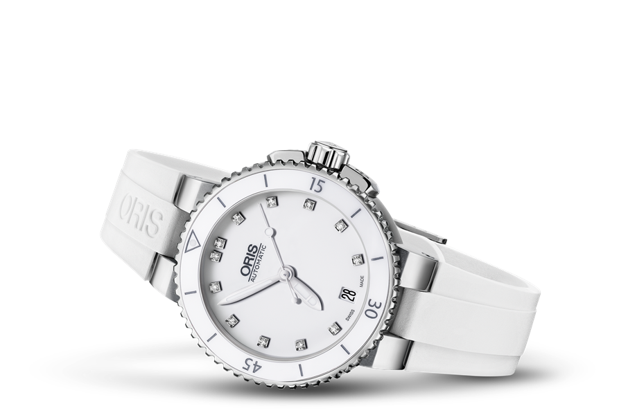 Aquis Date Diamonds