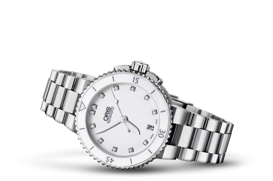Aquis Date Diamonds