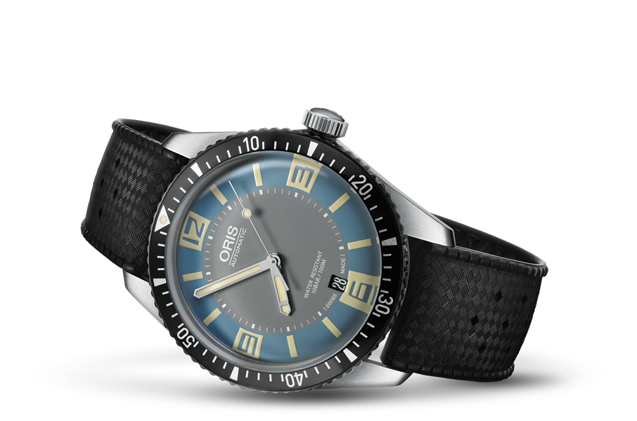Divers Sixty-Five