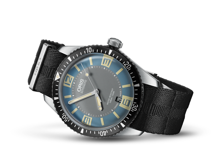 Divers Sixty-Five