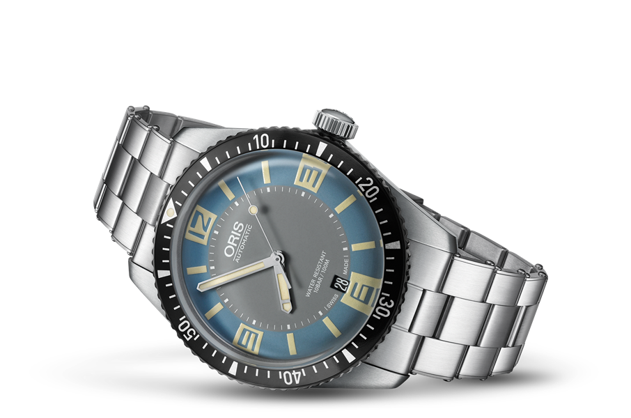 Divers Sixty-Five
