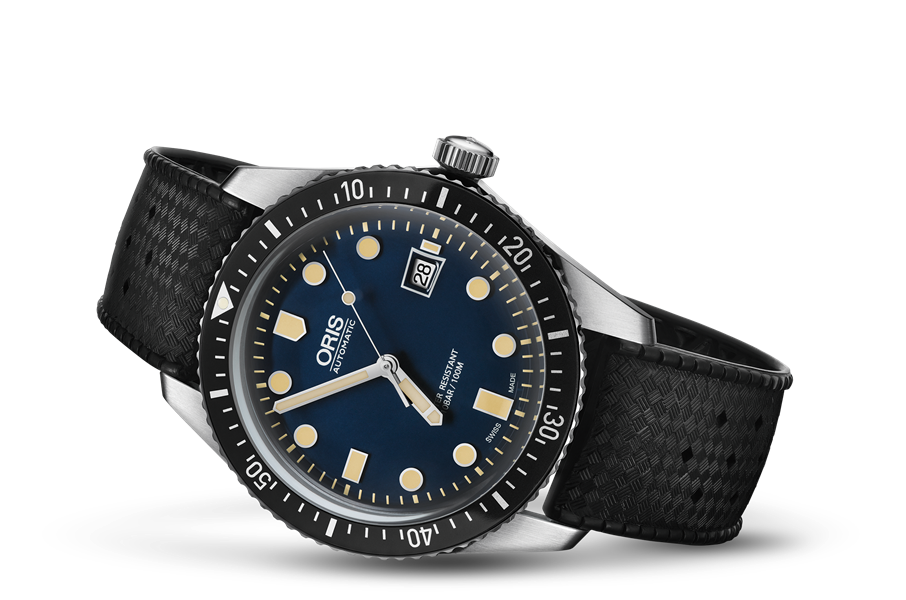 Divers Sixty-Five