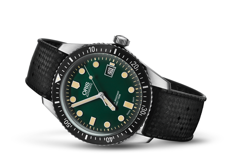 Divers Sixty-Five