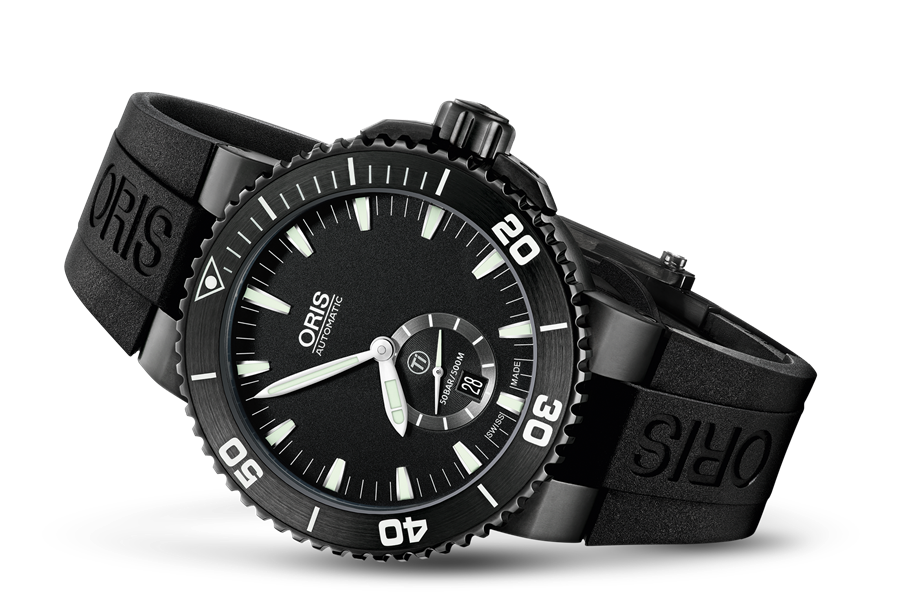 Aquis Titan Small Second, Date