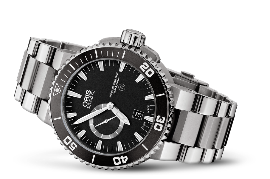 Aquis Titan Small Second, Date