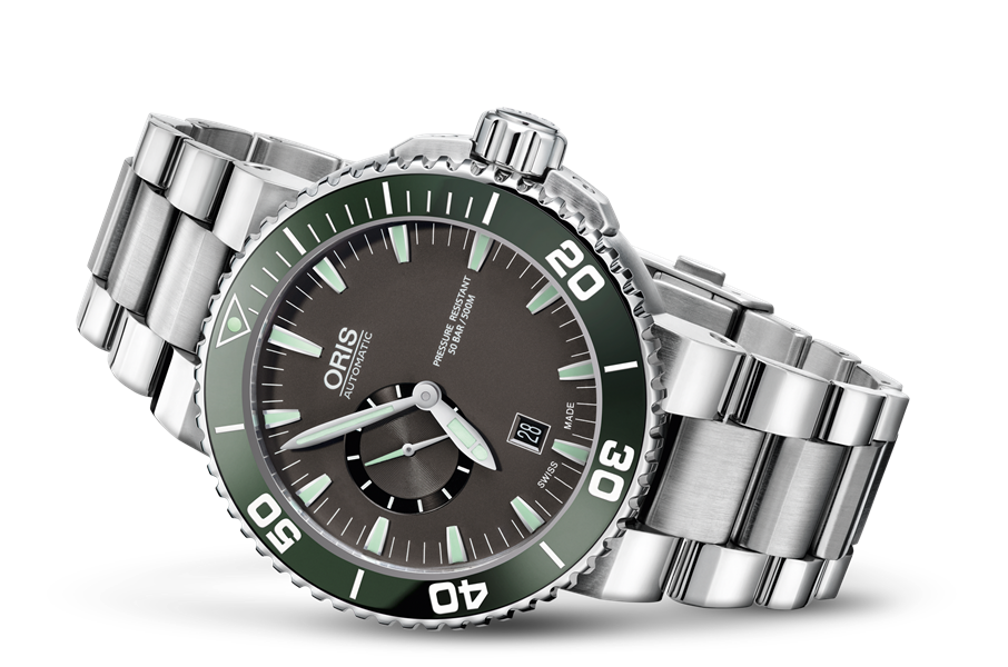 Aquis Small Second, Date
