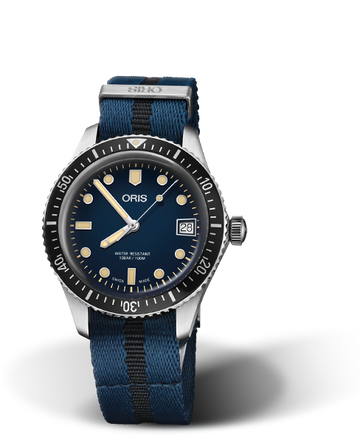 Divers Sixty-Five
