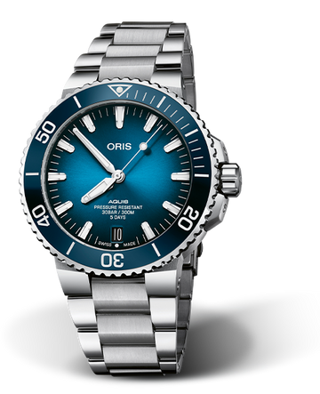 Aquis Date Calibre 400