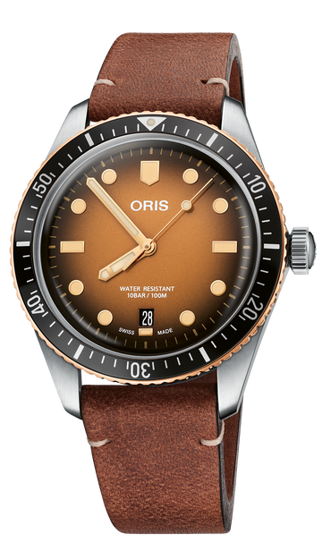 Divers Sixty-Five Date