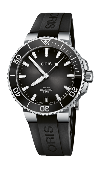 Aquis Date Calibre 400