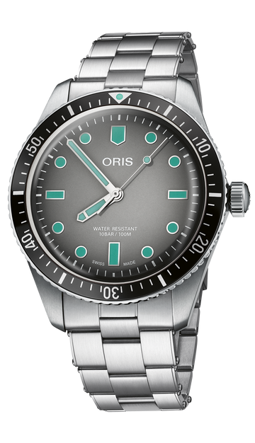 Divers Sixty-Five