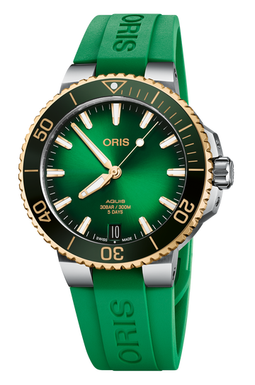 Aquis Date Calibre 400