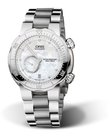 Divers Titan Small Second, Date, Diamonds