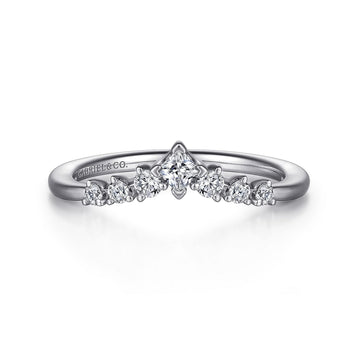 Curved 14K White Gold Princess Cut and Round Diamond Anniversary Band