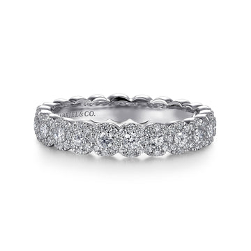 14K White Gold Round Pavé Diamond Band